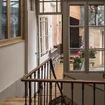 Mana Cupidon Avec Vue Place Ducale Et Parking Inclus Appartamento *