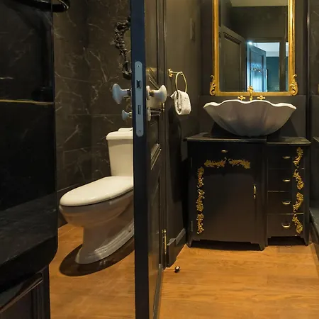 Mana - Cupidon Avec Superbe Vue Place Ducale Parking Inclus * Charleville-Mézières