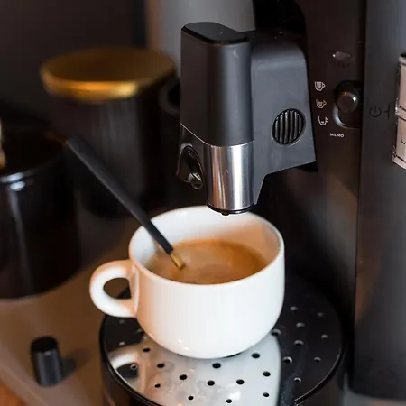 Mana - Cupidon Avec Superbe Vue Place Ducale Parking Inclus Apartment Charleville-Mezieres