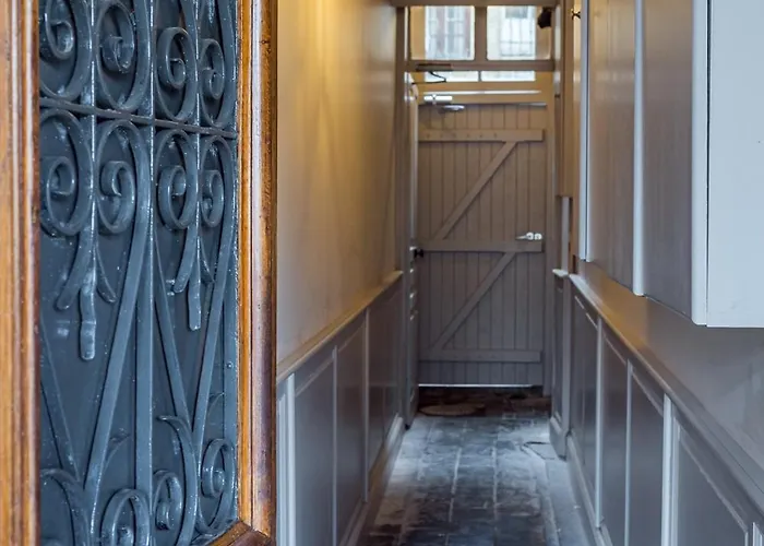 Apartment Mana - Cupidon Avec Superbe Vue Place Ducale Parking Inclus Charleville-Mezieres