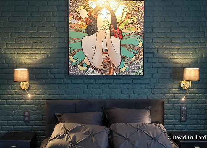 Mana - Cupidon Avec Superbe Vue Place Ducale Parking Inclus *